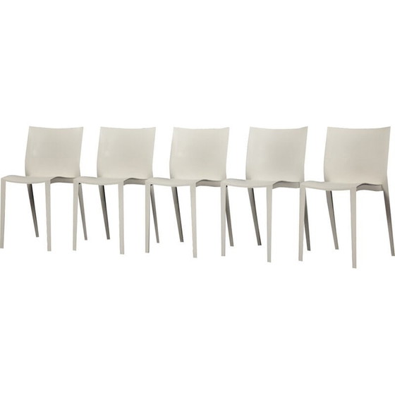 Image 1 of Ensemble de 5 chaises françaises vintage en plastique blanc Slick Slick par Philippe Starck pour Xo Design, 1999