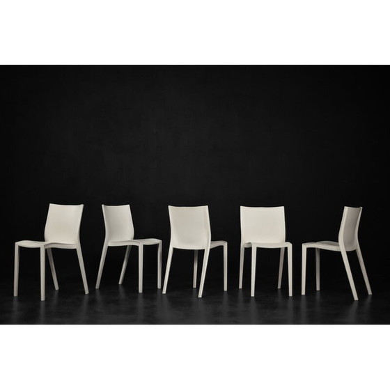 Image 1 of Ensemble de 5 chaises françaises vintage en plastique blanc Slick Slick par Philippe Starck pour Xo Design, 1999