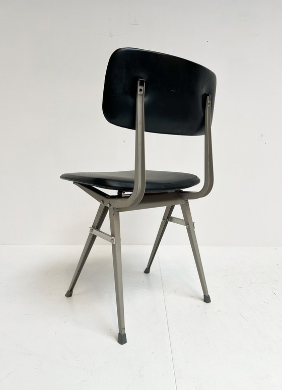 Image 1 of Chaise Result de Friso Kramer pour Ahrend The Circle, 1950's