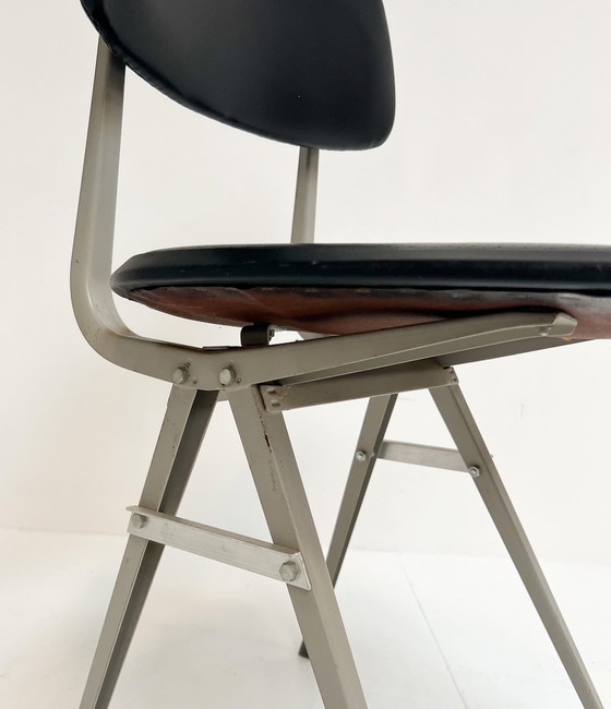 Image 1 of Chaise Result de Friso Kramer pour Ahrend The Circle, 1950's