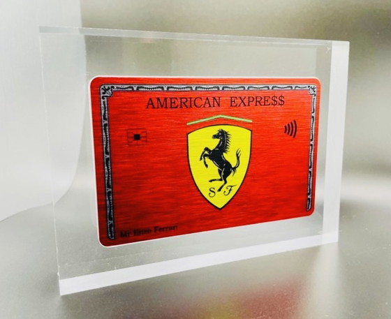Image 1 of Carte Amex en aluminium, Ferrari. Œuvre originale Artiste N.Nathan