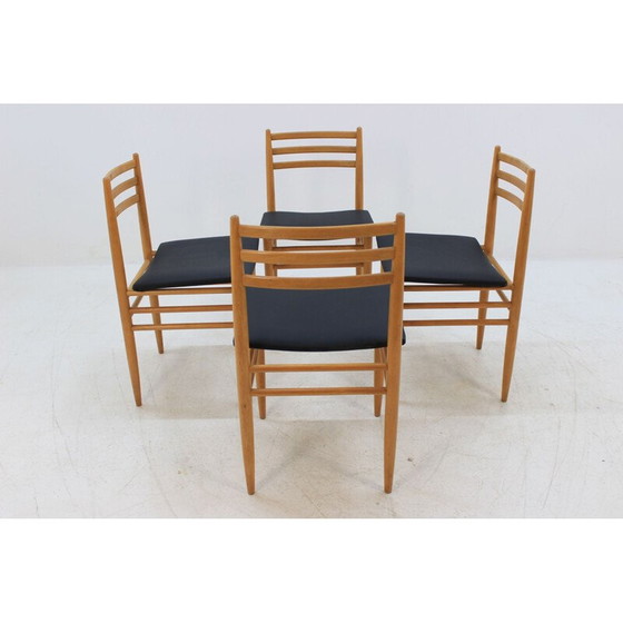 Image 1 of Ensemble de 4 chaises de salle à manger scandinaves vintage
