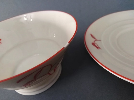 Image 1 of Paire de tasses à thé avec soucoupe Otto Prutscher 'Metropolis' Art Déco/Bauhaus 1935