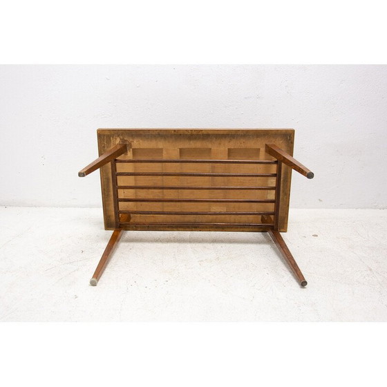 Image 1 of Table basse vintage en bois de hêtre, Tchécoslovaquie années 1960