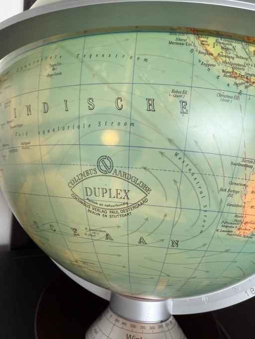 Globe terrestre vintage Columbus