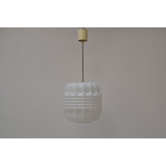 Image 1 of Suspension vintage en verre et métal, tchèque 1960