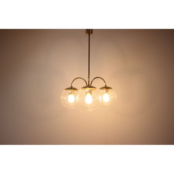 Image 1 of Lustre vintage en laiton et verre par Kamenický Šenov pour Preciosa, Tchécoslovaquie 1970