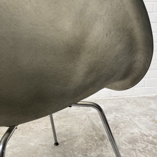 Chaise vintage en fibre de verre