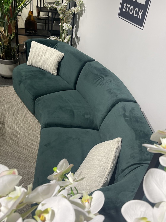 Image 1 of Xl Stock Round Bench