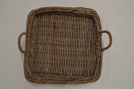 Panier/plat en osier