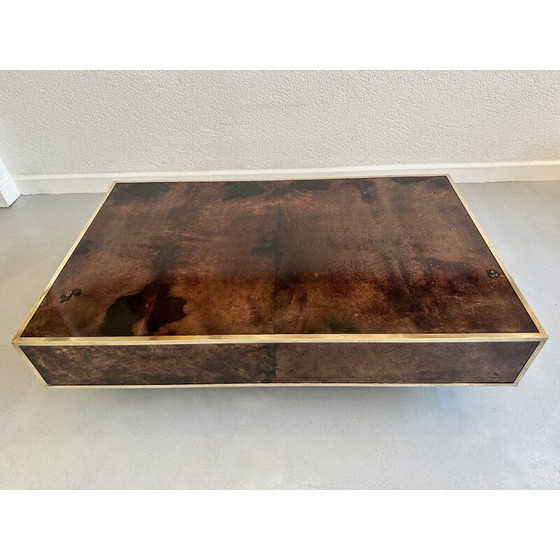 Image 1 of Table basse vintage en parchemin et laiton par Aldo Tura, Italie 1970