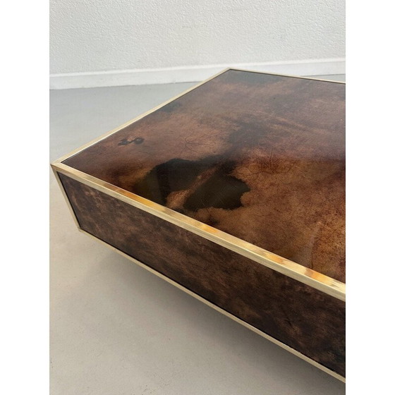 Image 1 of Table basse vintage en parchemin et laiton par Aldo Tura, Italie 1970