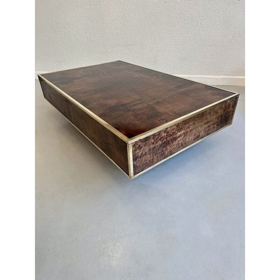 Image 1 of Table basse vintage en parchemin et laiton par Aldo Tura, Italie 1970