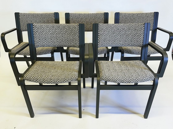 Image 1 of Magnus Olesen Chaises de salle à manger