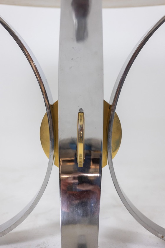 Image 1 of Table En Marbre Blanc Et Métal Chromé Et Doré. Années 1970.