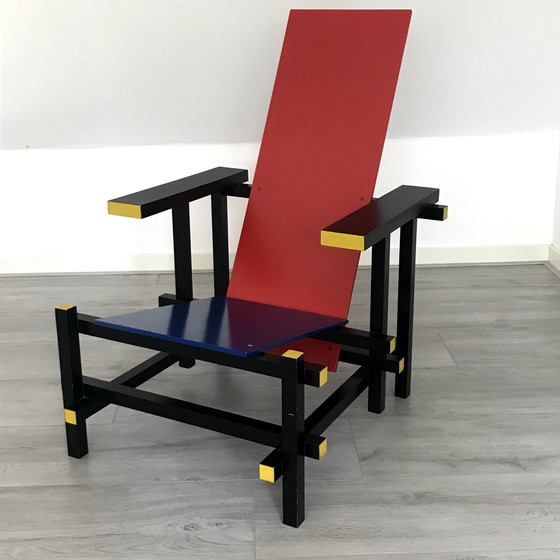 Image 1 of Chaise rouge et bleue