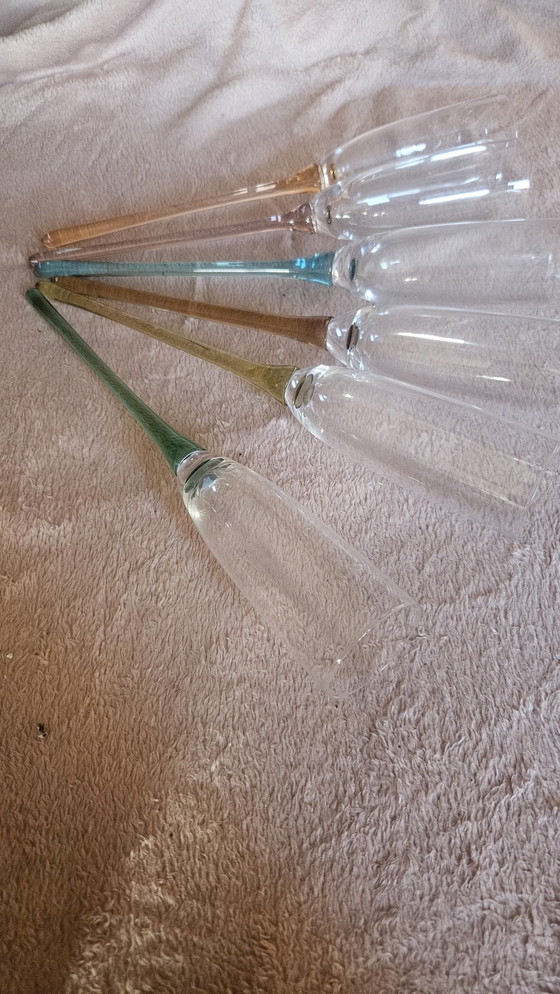 Image 1 of Flûtes à champagne colorées