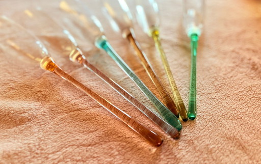 Flûtes à champagne colorées