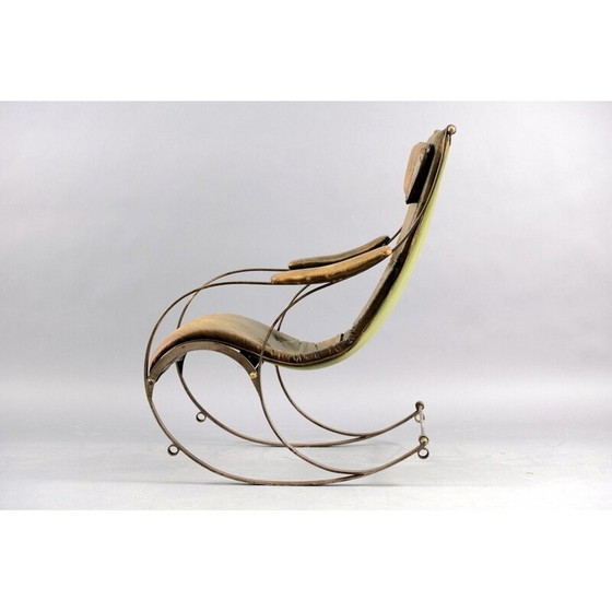 Image 1 of Fauteuil à bascule vintage en cuir et métal par Peter Cooper pour R.W. Winfried, Angleterre 1890