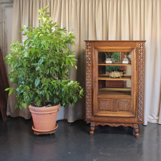 Image 1 of Vitrine avec panneau arrière miroir