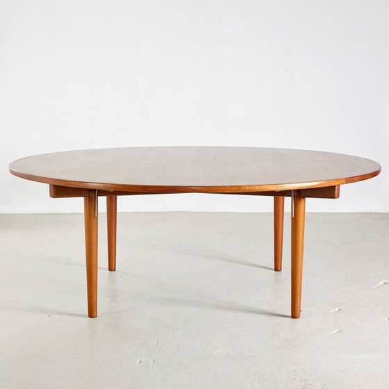 Image 1 of Table vintage par Hans J. Wegner pour Johannes Hansen, 1960
