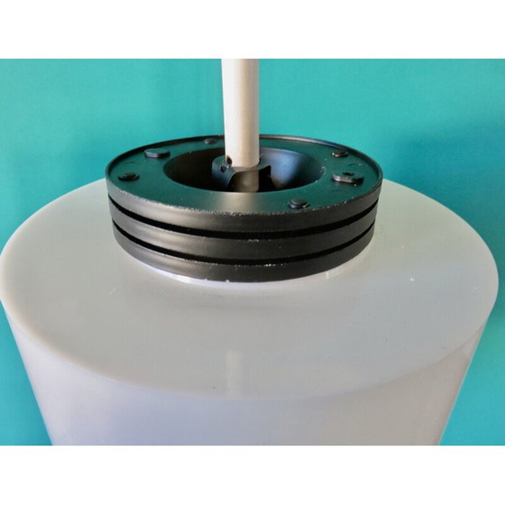 Image 1 of Lot de 3 lampes suspendues cylindriques en résine blanche, France 1970