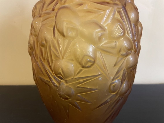 Image 1 of Vase Art Déco 1930 Couleur Ambre Français