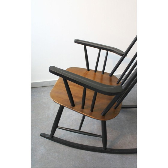 Image 1 of Chaise à bascule scandinave vintage en hêtre