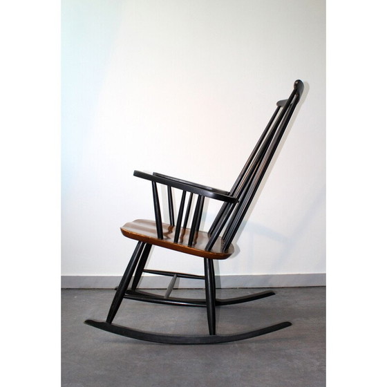 Image 1 of Chaise à bascule scandinave vintage en hêtre