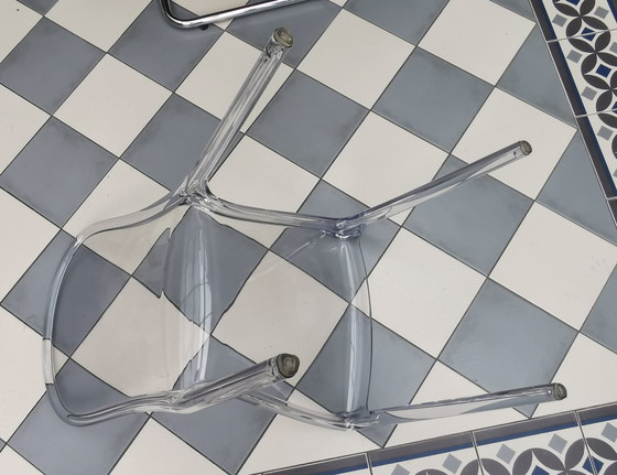 Image 1 of Quatre pièces Victoria Ghost Chair