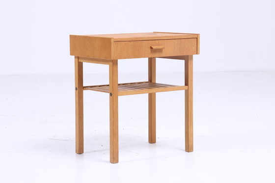 Image 1 of Table d'appoint en chêne scandinave | Table basse Mid Century | Table de téléphone années 60