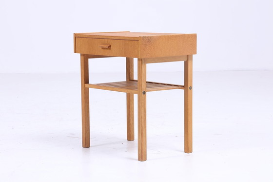 Image 1 of Table d'appoint en chêne scandinave | Table basse Mid Century | Table de téléphone années 60