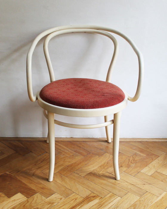 Image 1 of Ensemble de quatre chaises des années 1980 par Ton