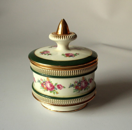 Image 1 of Bonbonnière Pk Königzelt Des années 1940 - Porcelaine