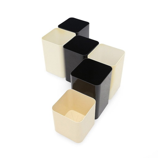 Panier vintage en plastique blanc ou noir pour Kartell, 1960