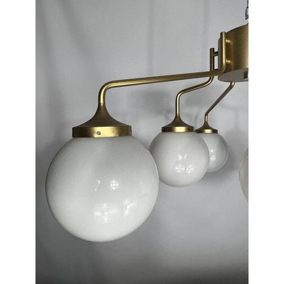 Image 1 of Lampe suspendue en laiton et verre au lait du milieu du siècle par Reggiani, Italie, années 1970