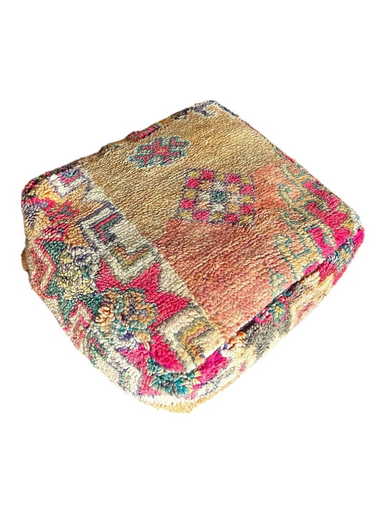 Image 1 of Coussin de sol marocain en laine rose 60 x 60 x 25 cm