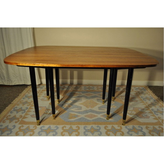 Image 1 of Table de salle à manger vintage avec huit pieds 1960