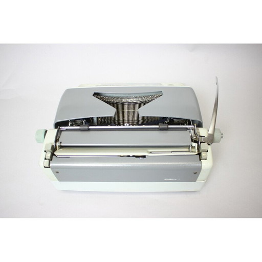 Machine à écrire vintage Consul, Tchécoslovaquie 1962