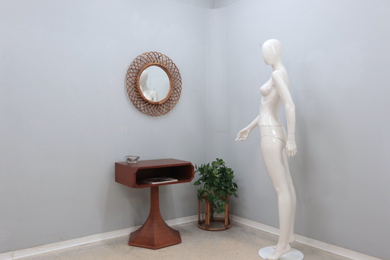 Image 1 of Luigi Massoni Table d'appoint tournante / Console Italie 1960S