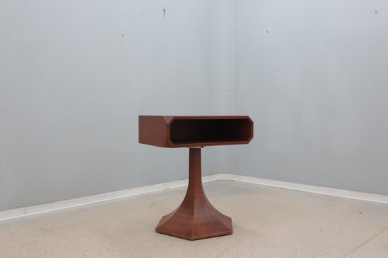 Image 1 of Luigi Massoni Table d'appoint tournante / Console Italie 1960S