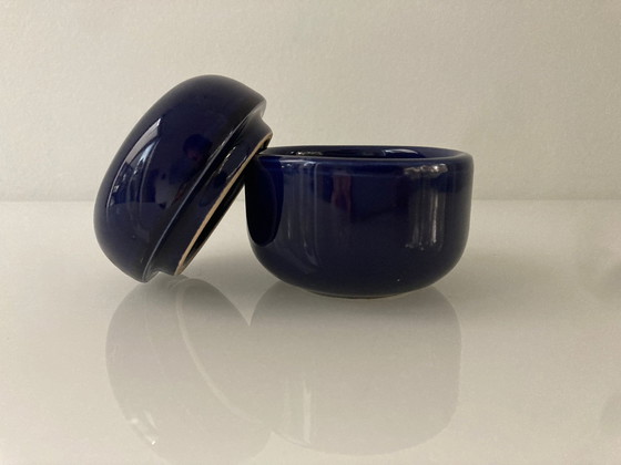 Image 1 of Pot en céramique (bijoux) design moderne émail bleu cobalt