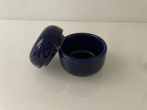 Image 1 of Pot en céramique (bijoux) design moderne émail bleu cobalt