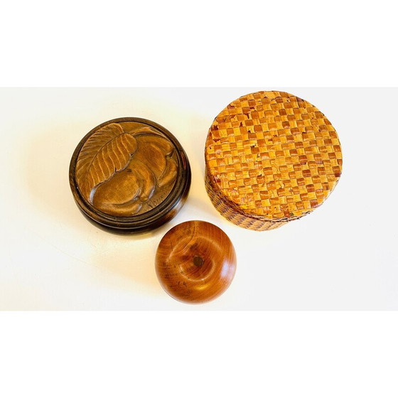 Image 1 of Ensemble de 3 boîtes vintage en bois et paille, 1930