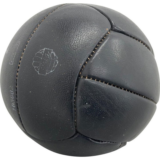 Image 1 of Ballon d'entraînement vintage en cuir noir de Gala, Tchécoslovaquie 1930