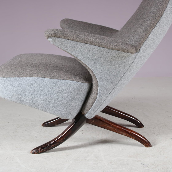 Image 1 of Chaise "Penguin" par Theo Ruth pour Artifort, Pays-Bas 1950