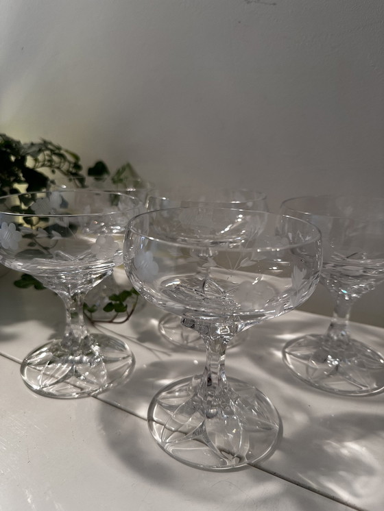 Image 1 of 5 verres coupés en cristal 60s