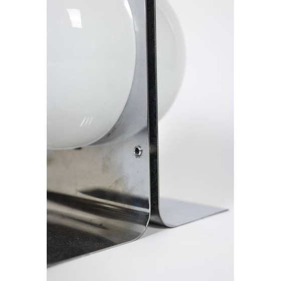 Image 1 of Lampe de table vintage en métal poli et opaline, 1970