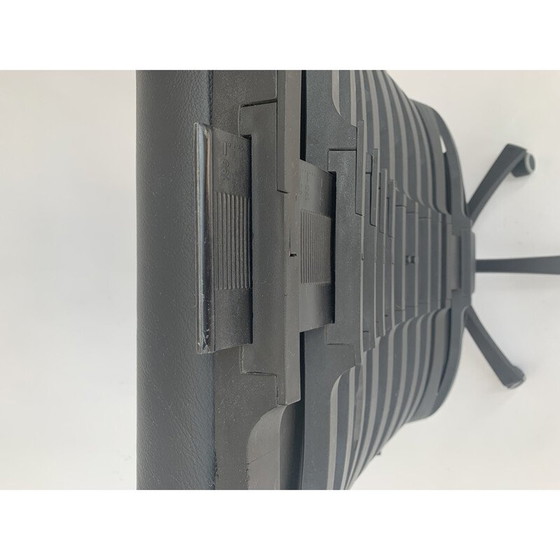 Image 1 of Fauteuil vintage Antropovarius par F.A. Porsche pour Poltrona Frau, 1980