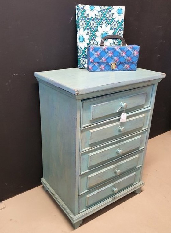 Image 1 of 1513 Commode relookée dans une ambiance vintage